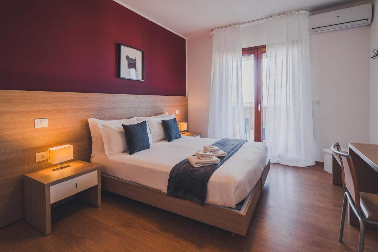 ريجّو دي كالابريا Trip Room & Breakfast المظهر الخارجي الصورة